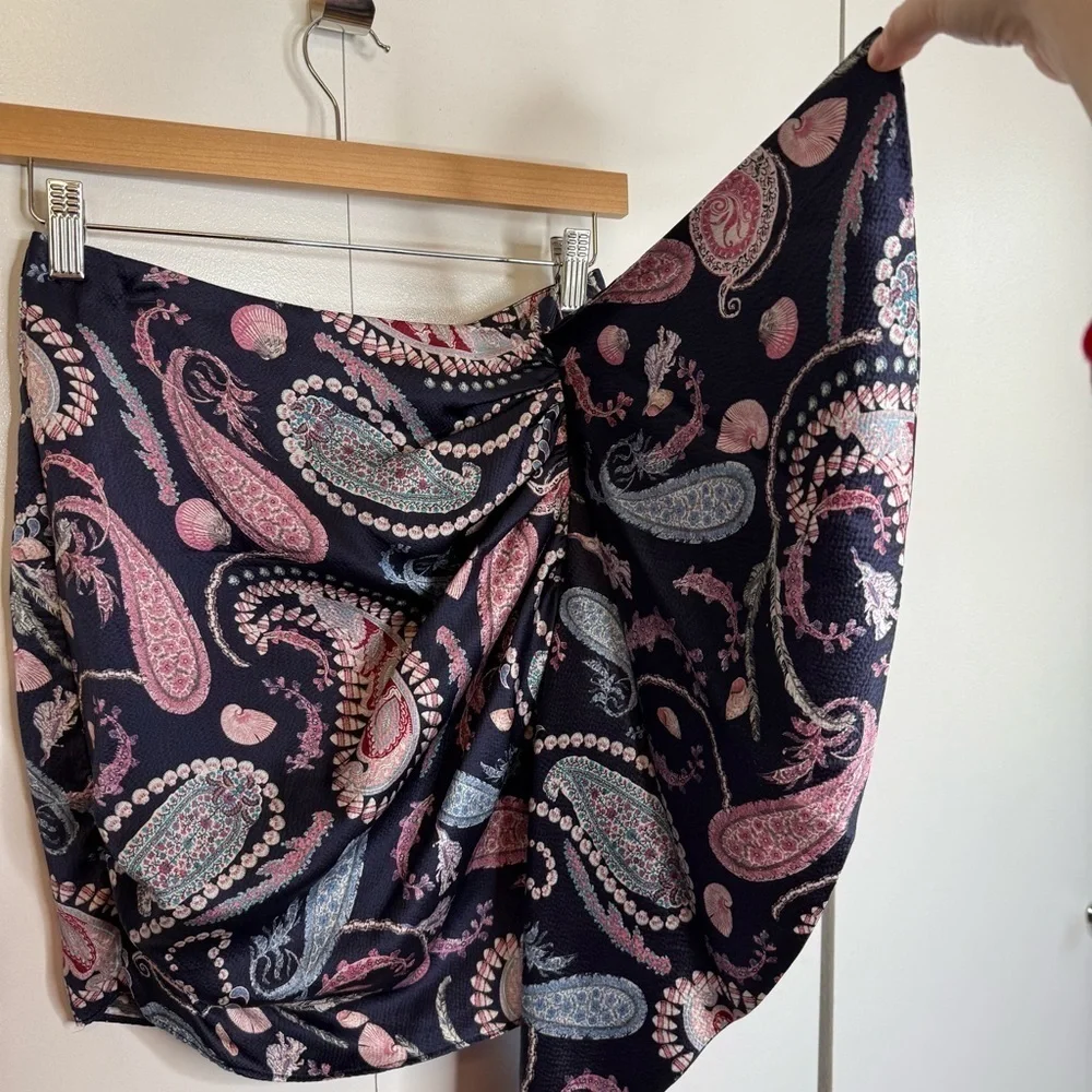 Thurley - Crown Of Thornes Mini Skirt - 100% silk - Nautical/mermaid - US 4